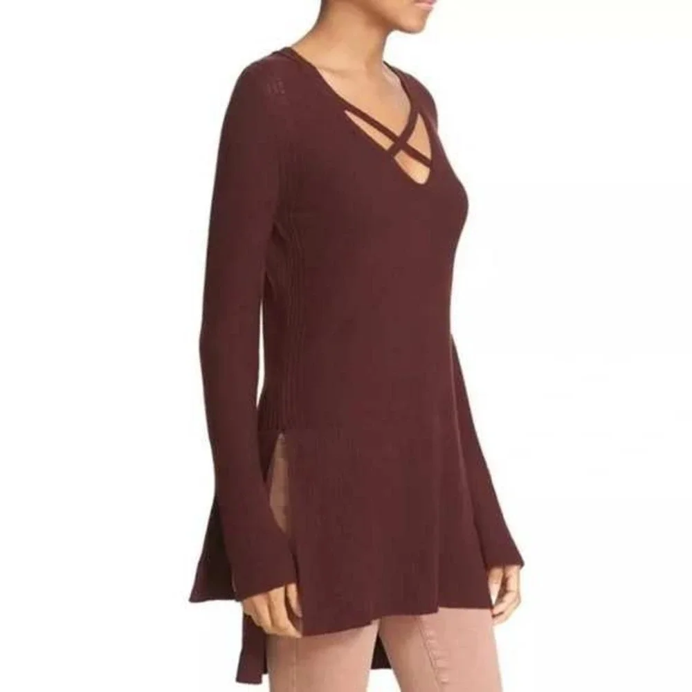 Free People‎ Casual Bohemian Crisscross Sweater Top Hi low Color Wine size M